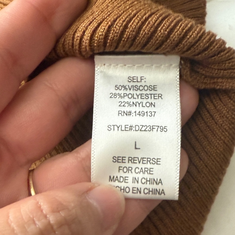 Brown Ribbed Long Sleeve Sweater - Picture 3 of 3